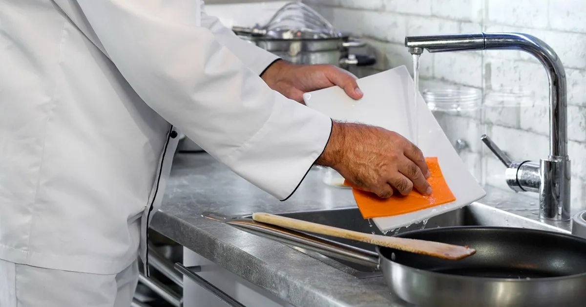 How To Clean a Commercial Hot Plate?
